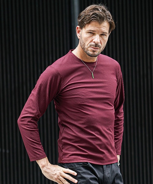 SOMEDIFF(サムディフ)の「【SOMEDIFF】オーバルドット柄クルーネックロンT メンズ 長袖 Tシャツ 秋服(Tシャツ/カットソー・メンズ・オフホワイト/ブラック/ボルドー・XL/M/L/XXL)」の3枚目の写真