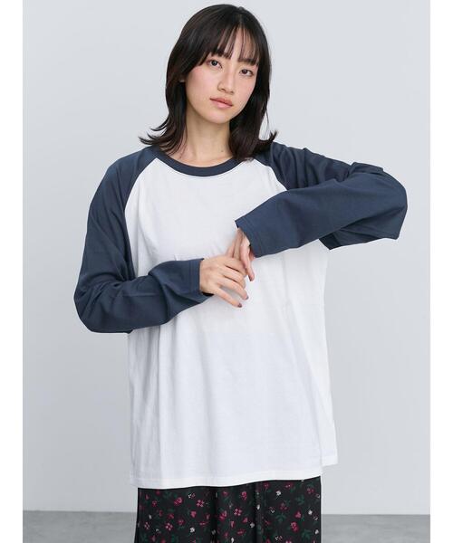 Samansa Mos2(サマンサ モスモス)の「ラグランロンT(Tシャツ/カットソー・レディース・グレー/オフホワイト/キナリ・F)」の11枚目の写真