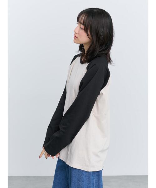 Samansa Mos2(サマンサ モスモス)の「ラグランロンT(Tシャツ/カットソー・レディース・グレー/オフホワイト/キナリ・F)」の15枚目の写真