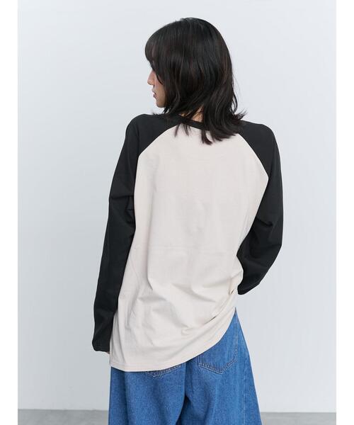 Samansa Mos2(サマンサ モスモス)の「ラグランロンT(Tシャツ/カットソー・レディース・グレー/オフホワイト/キナリ・F)」の16枚目の写真