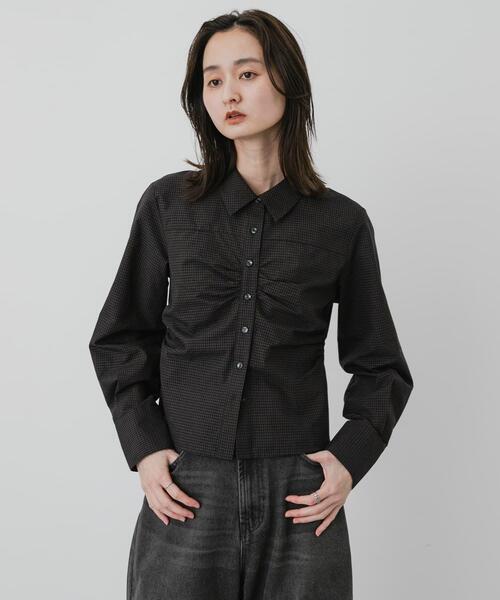 SENSE OF PLACE by URBAN RESEARCH(センスオブプレイスバイアーバンリサーチ)の「コンパクトギャザーシャツ(シャツ/ブラウス・レディース・ブルー系その他/ブラウン系その他/オフホワイト・ONE)」の8枚目の写真