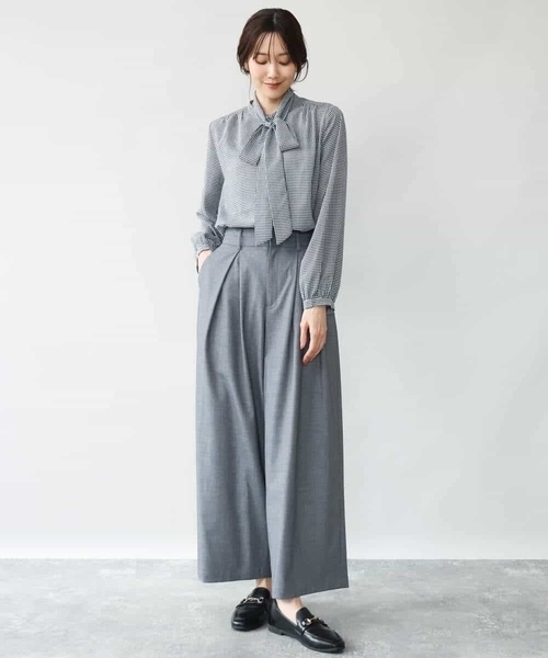 MK MICHEL KLEIN（エムケーミッシェルクラン）の「[洗える]ボウタイ付き千鳥柄ブラウス（シャツ/ブラウス・レディース・ブラック系/ベージュ系・38）」の8枚目の写真