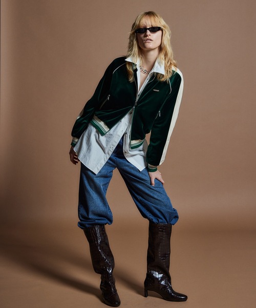 MAISON SPECIAL(メゾンスペシャル)の「【26WINTER PRE-ORDER】Velour Jersey/ベロアジャージ(ジャージ・レディース・ホワイト/ブラウン/グリーン・FREE)」の5枚目の写真
