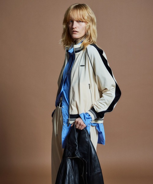 MAISON SPECIAL(メゾンスペシャル)の「【26WINTER PRE-ORDER】Velour Jersey/ベロアジャージ(ジャージ・レディース・ホワイト/ブラウン/グリーン・FREE)」の19枚目の写真