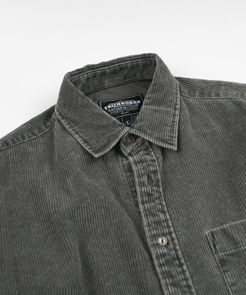 FRIZMWORKS(フリズムワークス)の「PIGMENT 8W コーデュロイシャツ 002 _ チャコール(シャツ/ブラウス・メンズ・その他・SMALL/MEDIUM/LARGE/X-LARGE)」の3枚目の写真