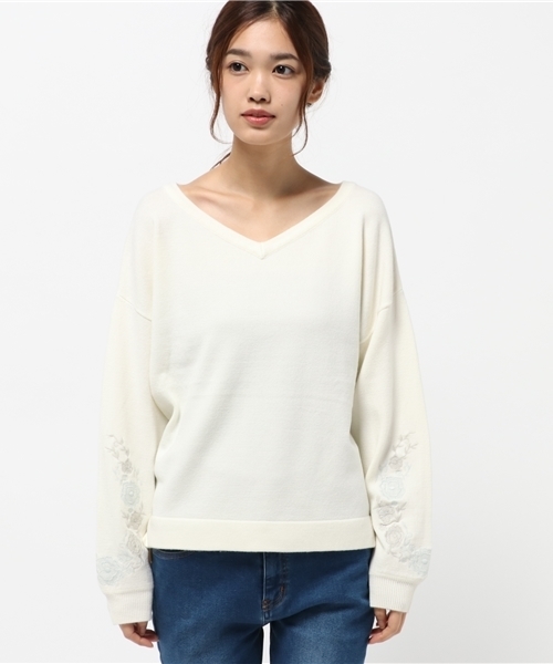 archives（アルシーヴ）の「カシミアタッチ刺繍ニット（ニット/セーター・レディース・オフホワイト/ネイビー/ブラウン・MEDIUM）」の5枚目の写真