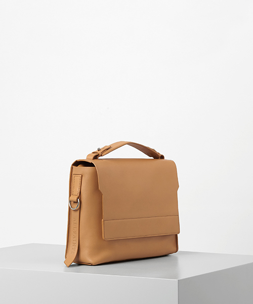 ALLSAINTS（オールセインツ）の「PARADISE SHOULDER BAG（ショルダーバッグ・レディース・ブラウン/キャメル・ONE SIZE）」の22枚目の写真