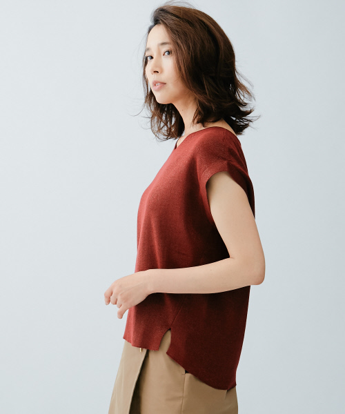 qualite（カリテ）の「カラーラメニットプルオーバー（ニット/セーター・レディース・ピンクベージュ/ゴールド/ボルドー・FREE）」の5枚目の写真