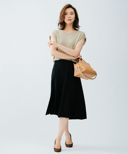 qualite（カリテ）の「カラーラメニットプルオーバー（ニット/セーター・レディース・ピンクベージュ/ゴールド/ボルドー・FREE）」の12枚目の写真