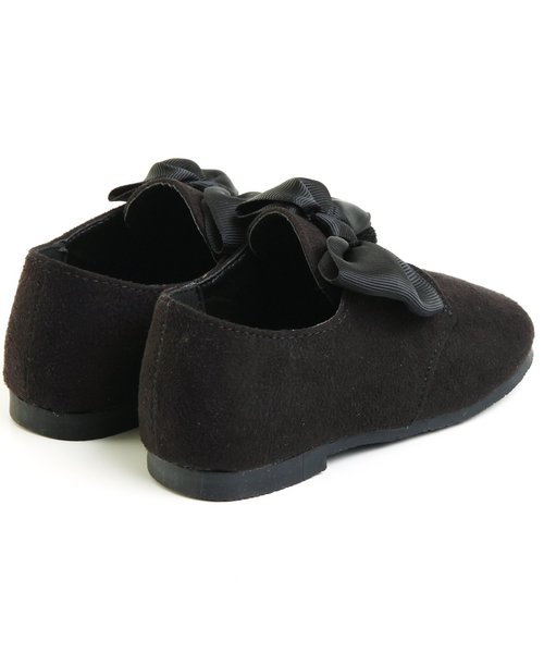 apres les cours（アプレレクール）の「スウェードリボンシューズ（その他シューズ・キッズ・ピンク/ブラック・14/15 /16/17/18/19/20）」の5枚目の写真