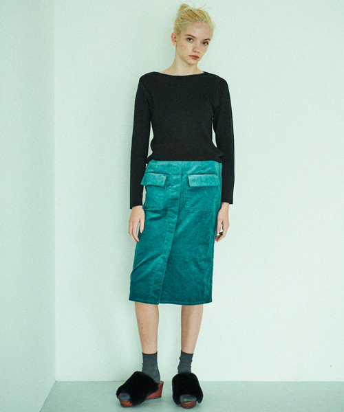 AMERICAN HOLIC（アメリカンホリック）の「コーデュロイタイトスカート（スカート・レディース・チャコールグレー/ベージュ/グリーン・FREE）」の13枚目の写真