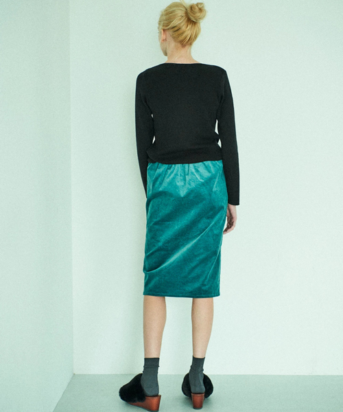 AMERICAN HOLIC（アメリカンホリック）の「コーデュロイタイトスカート（スカート・レディース・チャコールグレー/ベージュ/グリーン・FREE）」の15枚目の写真