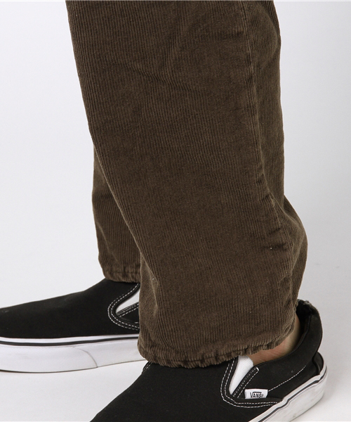 ADAM ET ROPE'（アダムエロペ）の「【MYTHINKS】 MYCORD JEAN（その他パンツ・メンズ・ダークブラウン/ホワイト系その他2・L/M）」の9枚目の写真