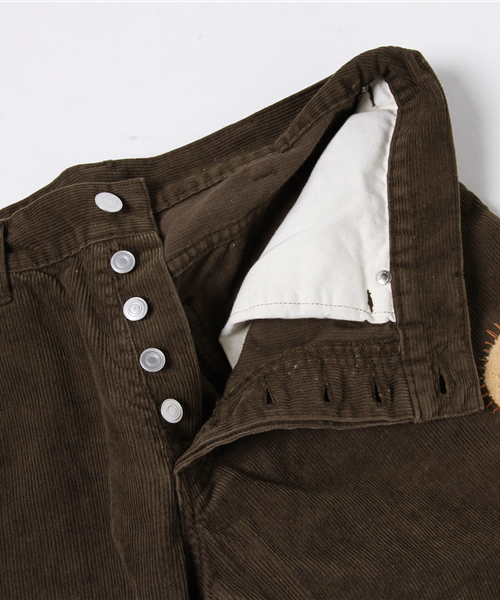 ADAM ET ROPE'（アダムエロペ）の「【MYTHINKS】 MYCORD JEAN（その他パンツ・メンズ・ダークブラウン/ホワイト系その他2・L/M）」の10枚目の写真