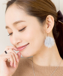 ミンクファーフープピアス