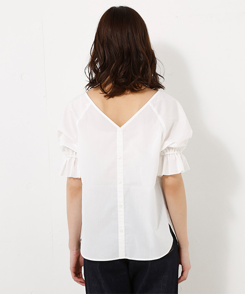 AZUL by moussy（アズールバイマウジー）の「TCマーベラス3WAYパフスリーブブラウス（シャツ/ブラウス・レディース・ブラック/オフホワイト・MEDIUM/SMALL）」の6枚目の写真