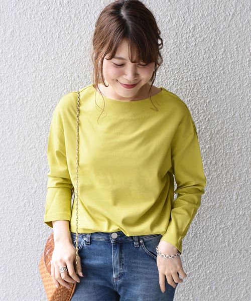 SHIPS(シップス)の「ボトルネックプルオーバー(Tシャツ/カットソー・レディース・イエロー/ライトホワイト/ネイビー・ONE SIZE)」の3枚目の写真