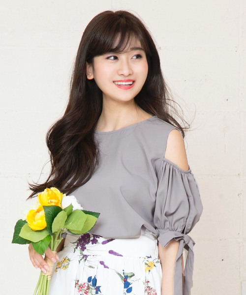 KOBE LETTUCE（コウベレタス）の「[ギンガムチェック柄/無地]袖口リボンオープンショルダーブラウス/レディーストップス[C3203]神戸レタス（シャツ/ブラウス・レディース・ブラック系その他/ブラック/グリーン/オフホワイト/グレー系その他/ピンク・FREE）」の5枚目の写真