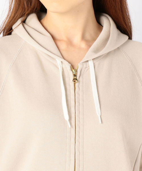 SHIPS Days(シップスデイズ)の「SHIPS Days STANDARD:ジップ パーカー(パーカー・レディース・ネイビー/ライトグレー/ベージュ/チャコールグレー・M~L/S~M)」の9枚目の写真