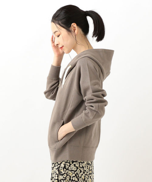 SHIPS Days(シップスデイズ)の「SHIPS Days STANDARD:ジップ パーカー(パーカー・レディース・ネイビー/ライトグレー/ベージュ/チャコールグレー・M~L/S~M)」の19枚目の写真