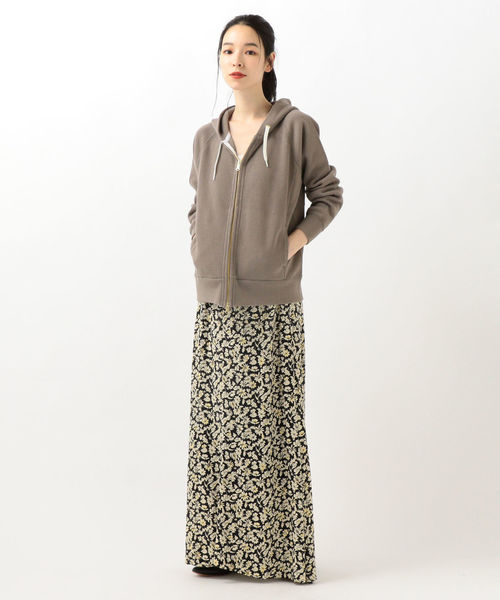 SHIPS Days(シップスデイズ)の「SHIPS Days STANDARD:ジップ パーカー(パーカー・レディース・ネイビー/ライトグレー/ベージュ/チャコールグレー・M~L/S~M)」の22枚目の写真