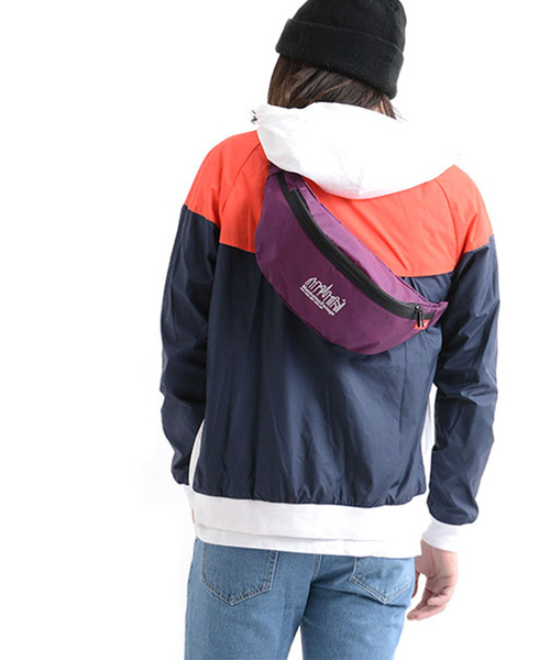 Manhattan Portage(マンハッタンポーテージ)の「CORDURA Lite Collection Brooklyn Bridge Waist Bag(ボディバッグ/ウエストポーチ・メンズ・ブラック/パープル/ネイビー/イエロー/ウッドランド/グレー/コーラル・X-SMALL)」の14枚目の写真
