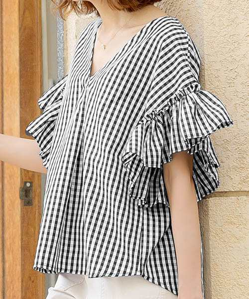 Pierrot（ピエロ）の「フリル切り替え Vネックブラウス/ストライプ柄orギンガムチェック柄/袖コンブラウス（シャツ/ブラウス・レディース・ブラック系その他/ブラック系その他2・M/L）」の9枚目の写真