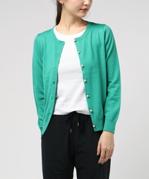 パールボタン丸首カーディガン