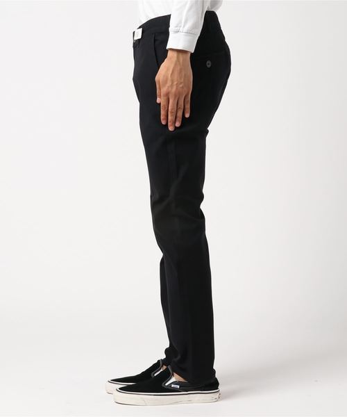 EDWIN(エドウィン)の「【EDWIN】「JERSEYS」スリムチノパンツ(チノパンツ・メンズ・ブラック・SMALL/MEDIUM/LARGE/X-SMALL)」の2枚目の写真