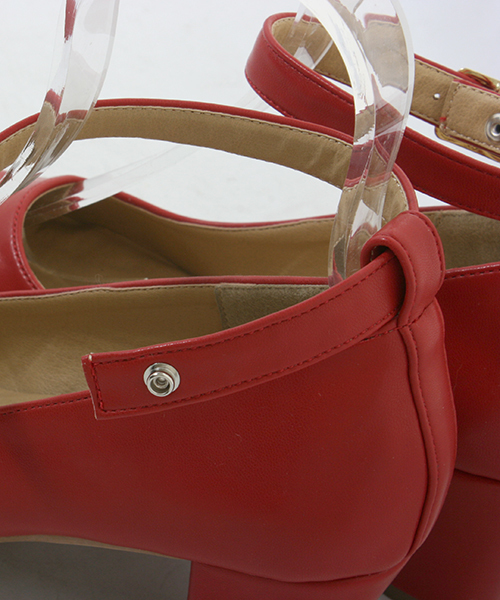 WEGO（ウィゴー）の「WEGO/ストラップパンプス（パンプス・レディース・ホワイト/ブラック/サックスブルー/パープル/レッド・23.5/24.5）」の8枚目の写真