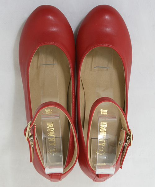 WEGO（ウィゴー）の「WEGO/ストラップパンプス（パンプス・レディース・ホワイト/ブラック/サックスブルー/パープル/レッド・23.5/24.5）」の11枚目の写真