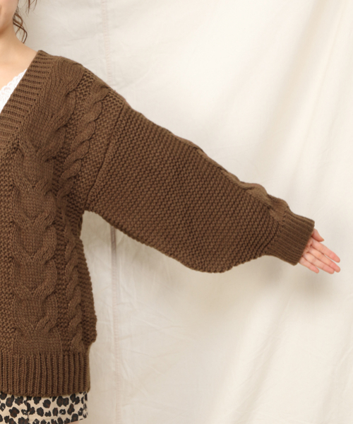 Heather(ヘザー)の「フトケーブルニットアウター 844391(その他アウター・レディース・ホワイト/ブラウン/ベージュ・FREE)」の11枚目の写真