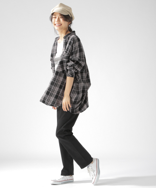 BAYFLOW（ベイフロー）の「BIGシルエットチェックシャツ（シャツ/ブラウス・レディース・チャコールグレー/ネイビー/マスタード・SMALL/MEDIUM）」の17枚目の写真