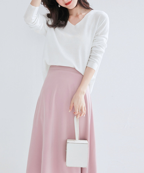 SAISON DE PAPILLON(セゾンドパピヨン)の「ウール混Vネックシンプルドロップショルダーニットトップス(ニット/セーター・レディース・ブルー/コーラル/ピンク/イエロー/オレンジ/ホワイト/ブラック/グレー/グリーン/ライトグレー/ブラウン・M/L/S)」の17枚目の写真