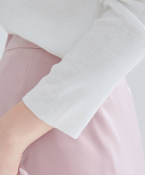 SAISON DE PAPILLON(セゾンドパピヨン)の「ウール混Vネックシンプルドロップショルダーニットトップス(ニット/セーター・レディース・ブルー/コーラル/ピンク/イエロー/オレンジ/ホワイト/ブラック/グレー/グリーン/ライトグレー/ブラウン・M/L/S)」の21枚目の写真