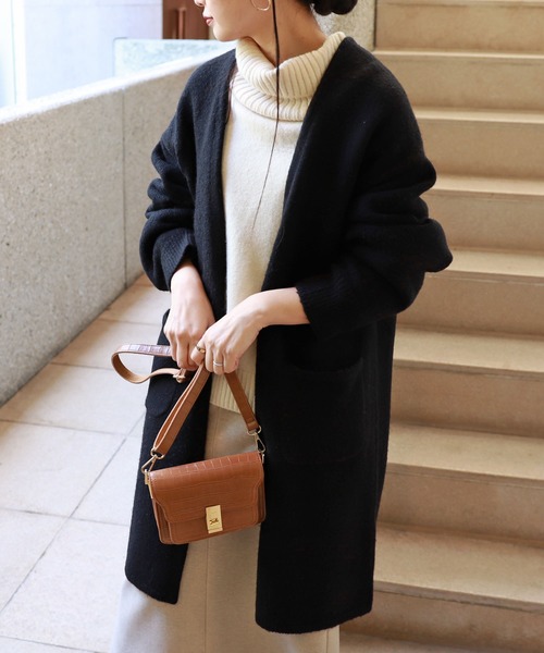 andme（アンドミー）の「ロング丈ふっくらブークレニットカーディガン（カーディガン/ボレロ・レディース・ブラック/グレー/ベージュ/チャコールグレー/ベージュ系その他/オフホワイト/オリーブ・M/S）」の3枚目の写真