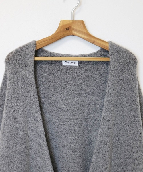 andme（アンドミー）の「ロング丈ふっくらブークレニットカーディガン（カーディガン/ボレロ・レディース・ブラック/グレー/ベージュ/チャコールグレー/ベージュ系その他/オフホワイト/オリーブ・M/S）」の8枚目の写真