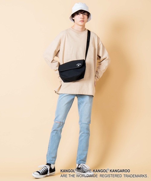 KANGOL（カンゴール）の「∴WEGO/KANGOL SPORT別注ロゴメッセンジャー（ショルダーバッグ・メンズ・ブラック・FREE）」の3枚目の写真