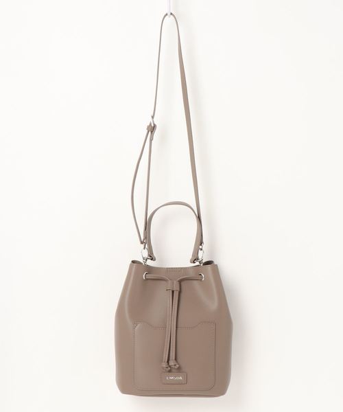 バッグemoda エモダ ダブルフェイスフェイクレザー２ウェイ巾着ショルダーバッグ ショルダーバッグ Emoda エモダ のファッション