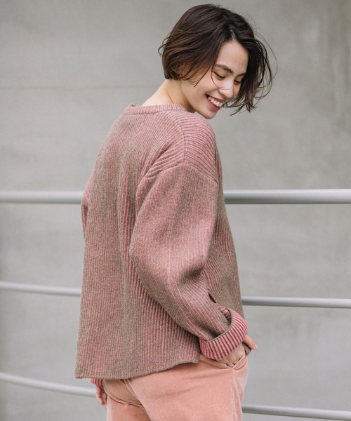 Munich（ミューニック）の「カーディガンステッチウールニット　クルーネックプルオーバー（ニット/セーター・レディース・ブラック/ブラウン/レッド/サックスブルー・FREE）」の3枚目の写真