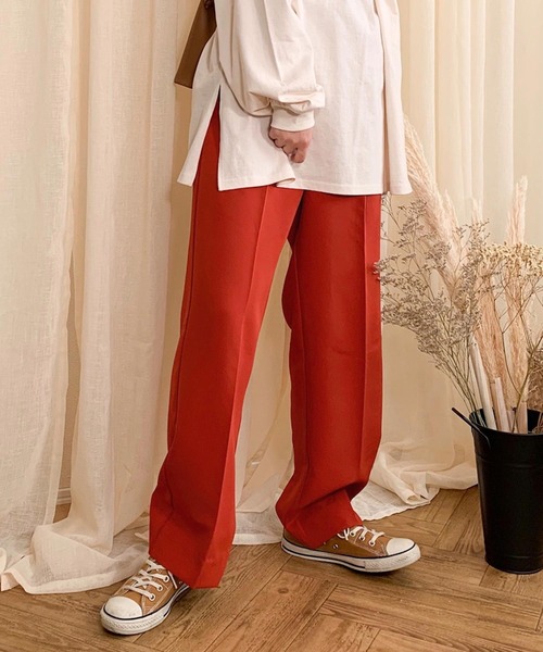 KOBE LETTUCE(コウベレタス)の「ハイウエストストレートタックパンツ(スラックス・レディース・ブラック/パープル/オリーブ/モカ/ブラック系その他/ブラウン系その他/グリーン系その他/パープル系その他/レッド系その他/レッド系その他2・1/2)」の10枚目の写真