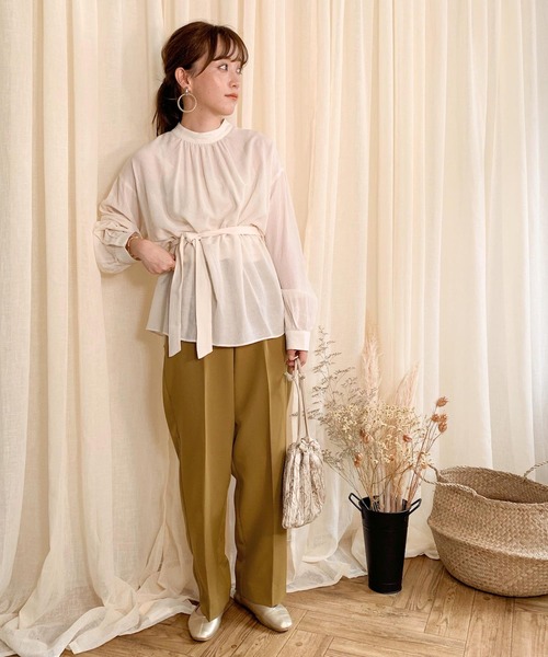 KOBE LETTUCE(コウベレタス)の「ハイウエストストレートタックパンツ(スラックス・レディース・ブラック/パープル/オリーブ/モカ/ブラック系その他/ブラウン系その他/グリーン系その他/パープル系その他/レッド系その他/レッド系その他2・1/2)」の22枚目の写真