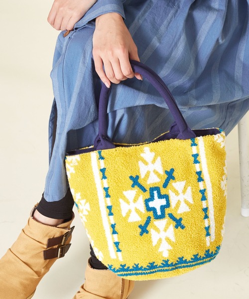 チャイハネ（チャイハネ）の「【チャイハネ】ヨーロピアン相良刺繍ミニトートバッグ（トートバッグ・レディース・ブラック/グリーン/マスタード/ネイビー/レッド/パープル/ターコイズブルー・FREE）」の7枚目の写真