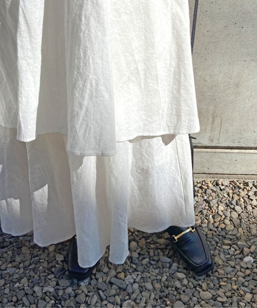 Omekashi(オメカシ)の「【新色:チャコールグレー】ティアードロングスカート(スカート・レディース・ブルー/ブラック/オフホワイト/チャコールグレー・FREE)」の1枚目の写真