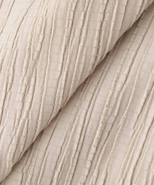 LEPSIM（レプシィム）の「シャーリングクルーブラウス　932974（シャツ/ブラウス・レディース・ブラック/ミント/グレイッシュベージュ・FREE）」の16枚目の写真