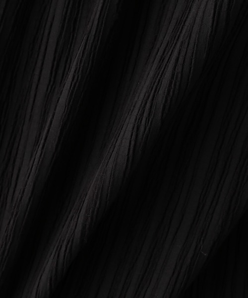 LEPSIM（レプシィム）の「シャーリングクルーブラウス　932974（シャツ/ブラウス・レディース・ブラック/ミント/グレイッシュベージュ・FREE）」の12枚目の写真