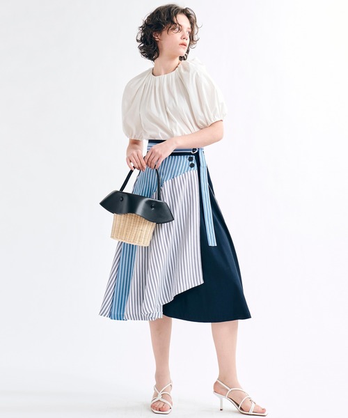 LANVIN en Bleu - 専用ページ【LANVIN en Bleu】ショルダーボタニカルダイブラウス LANVIN en Bleu（ランバンオンブルー）の「ギャザーショルダー