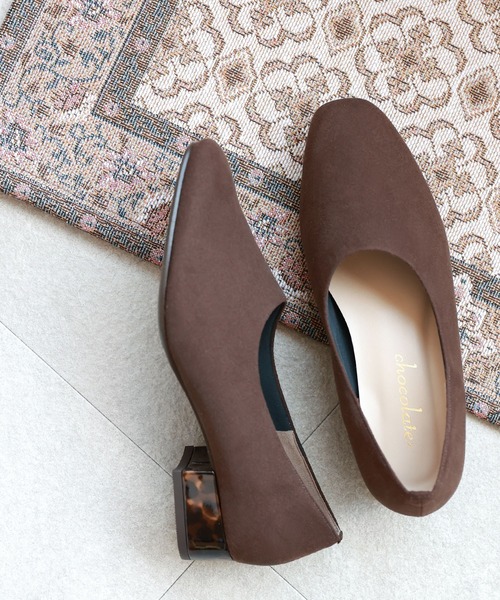 Shoe Fantasy（シューファンタジー）の「スクエアトゥブーティーパンプス【日本製】（パンプス・レディース・ホワイト/ベージュ/ブラック/ダークブラウン/ダークベージュ・23cm/25cm/24.5cm/24cm/23.5cm/22.5cm/22cm）」の4枚目の写真