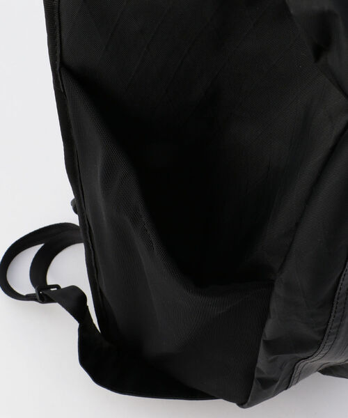 beruf baggage(ベルーフバゲッジ)の「【beruf baggage / ベルーフ バゲッジ】FIELDER13 #brf-GR01(バックパック/リュック・メンズ・ブラック/オリーブ/キャメル/オレンジ・FREE)」の7枚目の写真