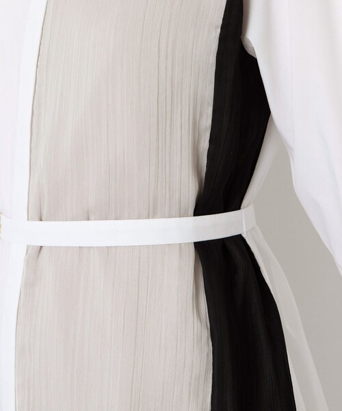 LOVELESS(ラブレス)の「カラーブロック オーバー シャツドレス(シャツワンピース・レディース・オフホワイト・36/34)」の6枚目の写真